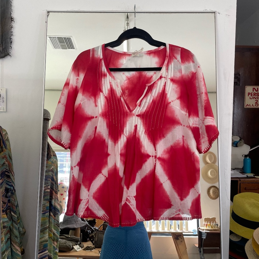 Nimbu Dalia Top in Tyedye Red